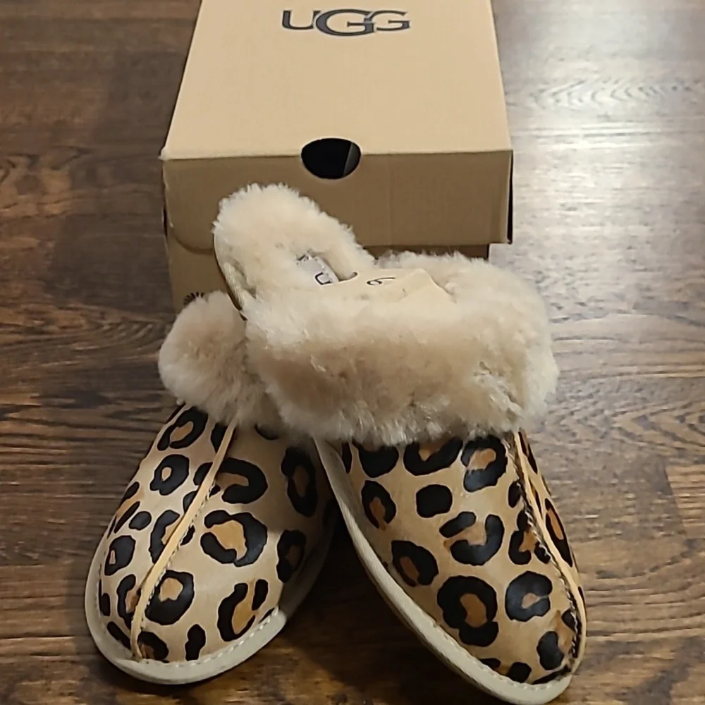 UGG scuffette ii slipper leopard, size 6 women's, new in box - Picture 10 of 11